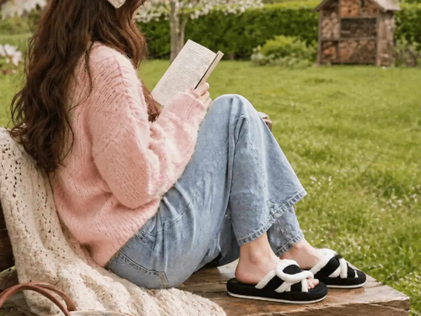 Best Slippers for Narrow Feet: How to Stop Slippers From Sliding Off
