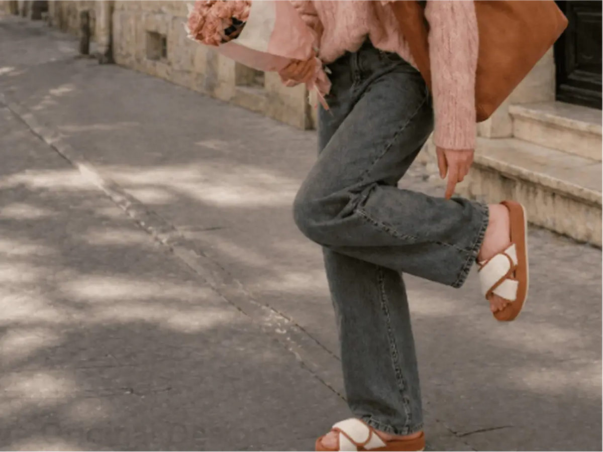 Best Slippers for Women With High Instep: Adjustable Picks That Actually Fit