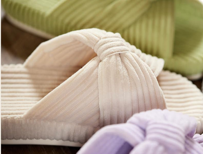 <h1>Corduroy Slippers for Women</h1>
