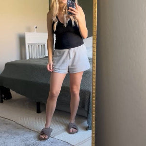 Customer wearing Chantomoo slippers
