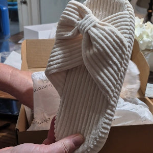 Customer wearing Chantomoo slippers