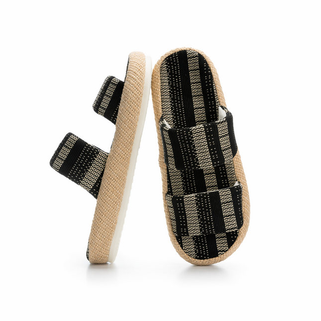 Pantuflas Boardwalk de tejido natural con dos tiras y punta abierta