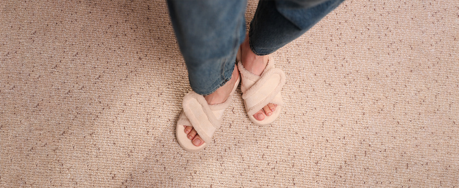 Chantomoo adjustable narrow fit slippers